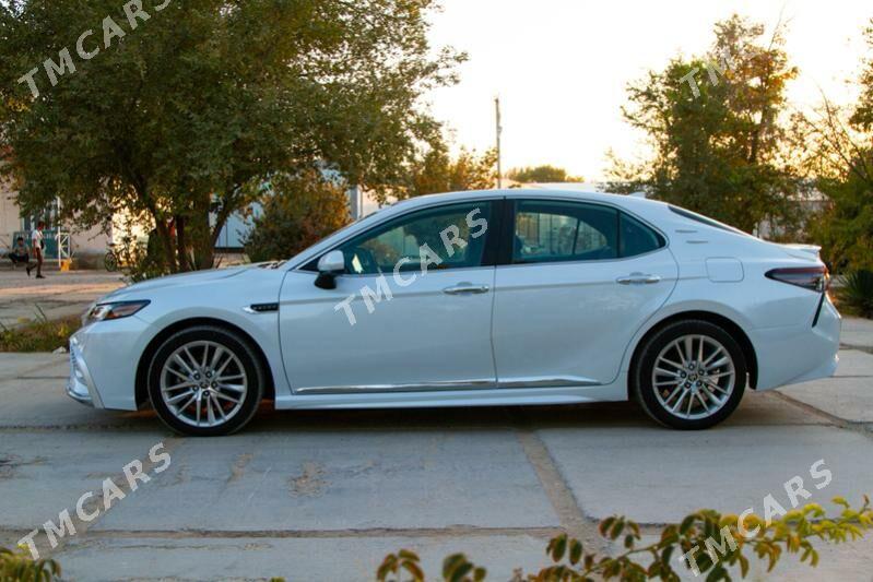 Toyota Camry 2021 - 330 000 TMT - Мары - img 7
