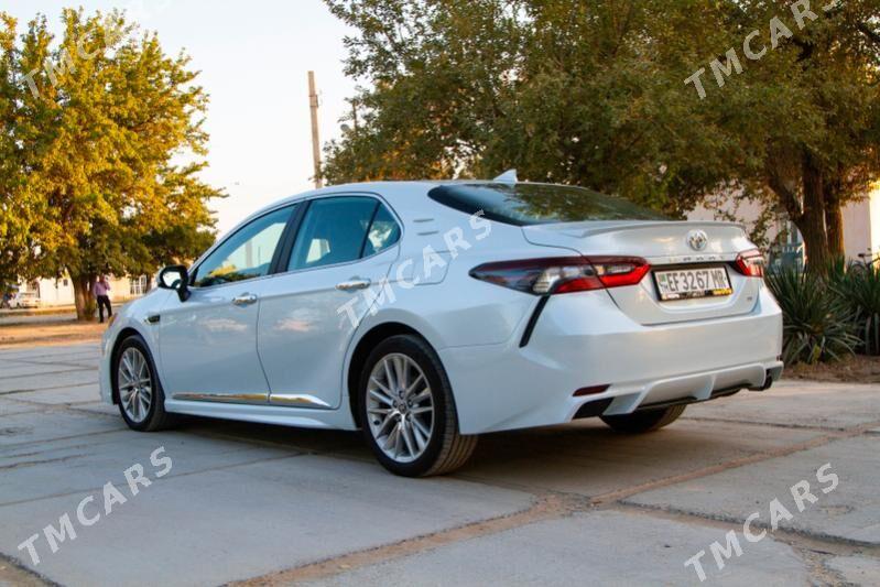 Toyota Camry 2021 - 330 000 TMT - Мары - img 6