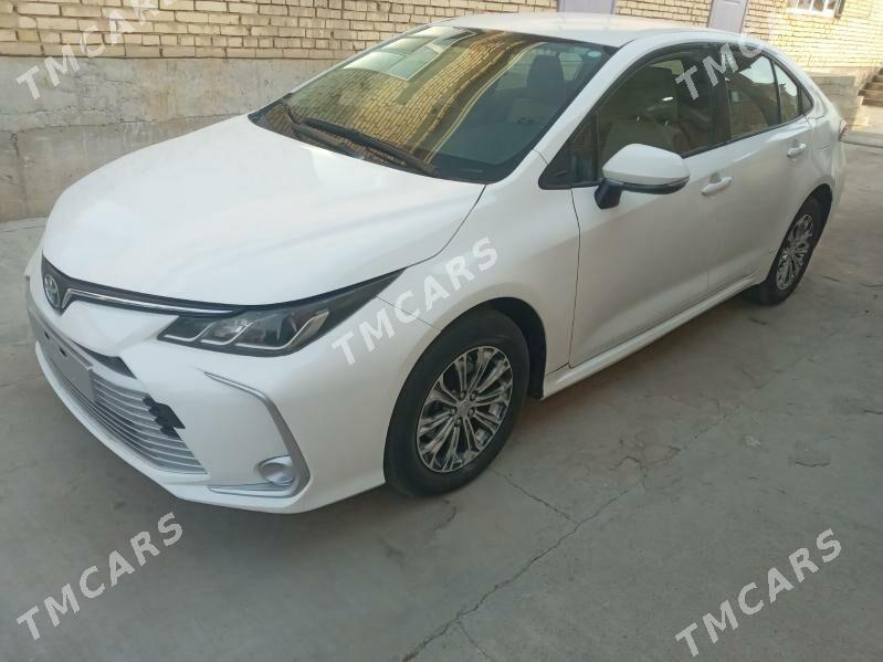 Toyota Corolla 2022 - 270 000 TMT - Бузмеин - img 7