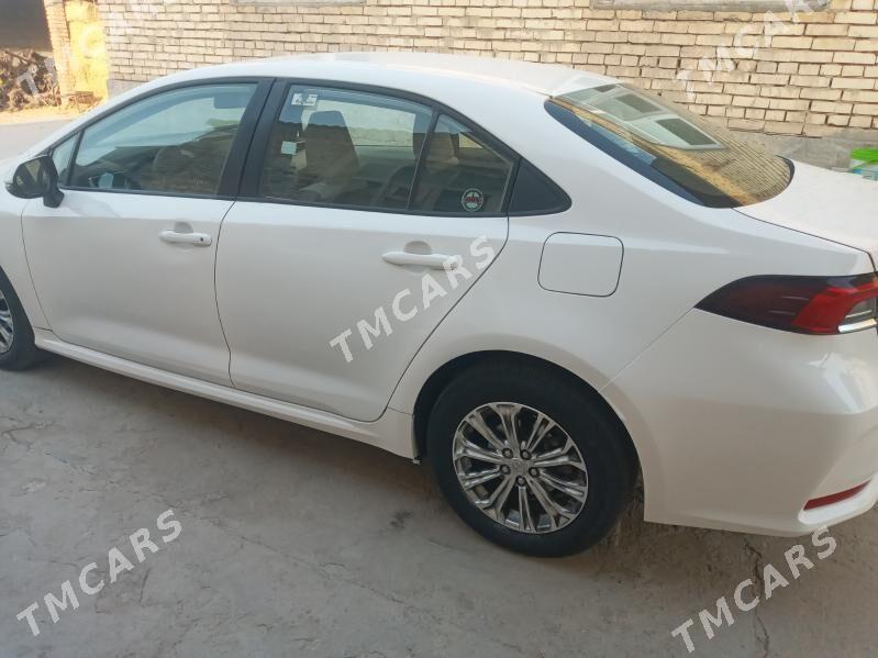 Toyota Corolla 2022 - 270 000 TMT - Бузмеин - img 3