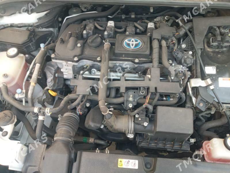 Toyota Corolla 2022 - 270 000 TMT - Бузмеин - img 6