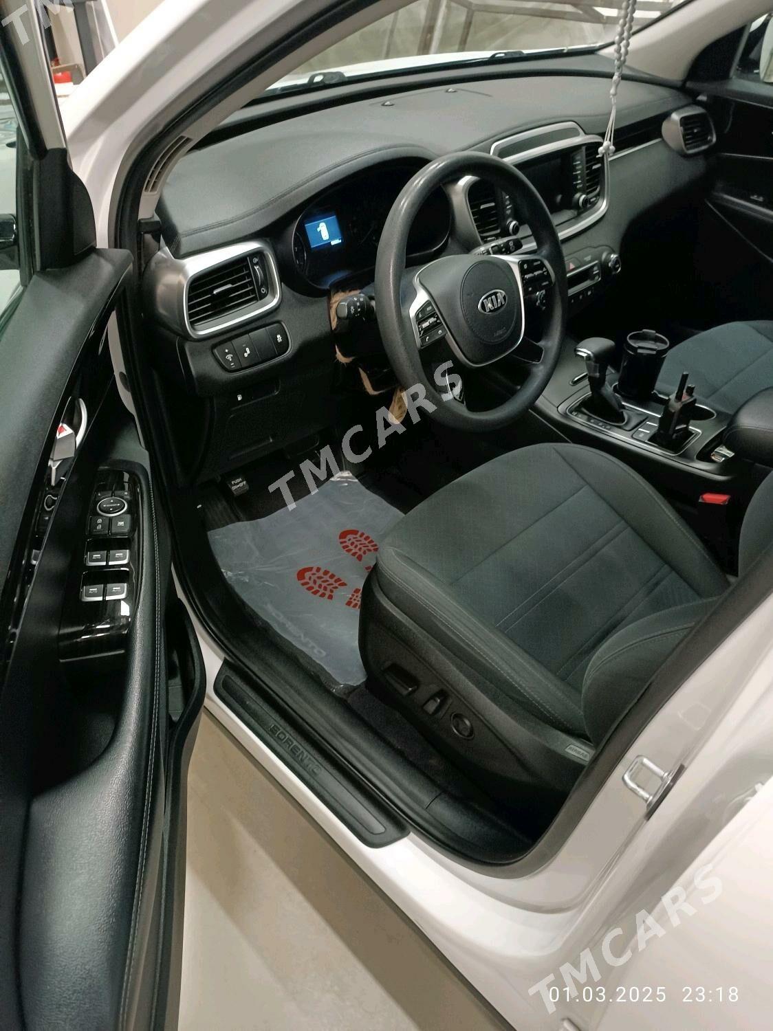 Kia Sorento 2019 - 355 000 TMT - Ашхабад - img 2