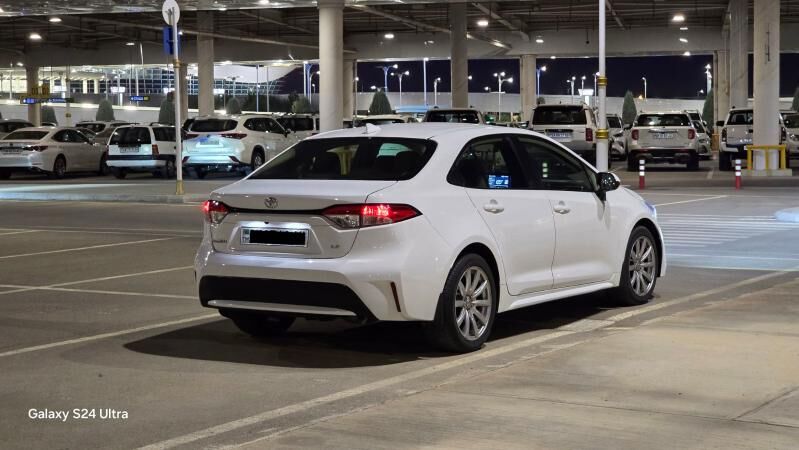 Toyota Corolla 2020 - 190 000 TMT - Aşgabat - img 2