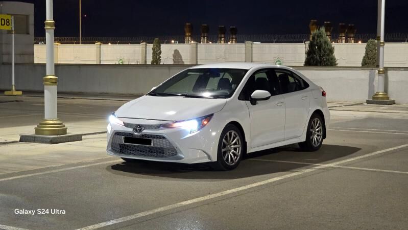 Toyota Corolla 2020 - 190 000 TMT - Aşgabat - img 4