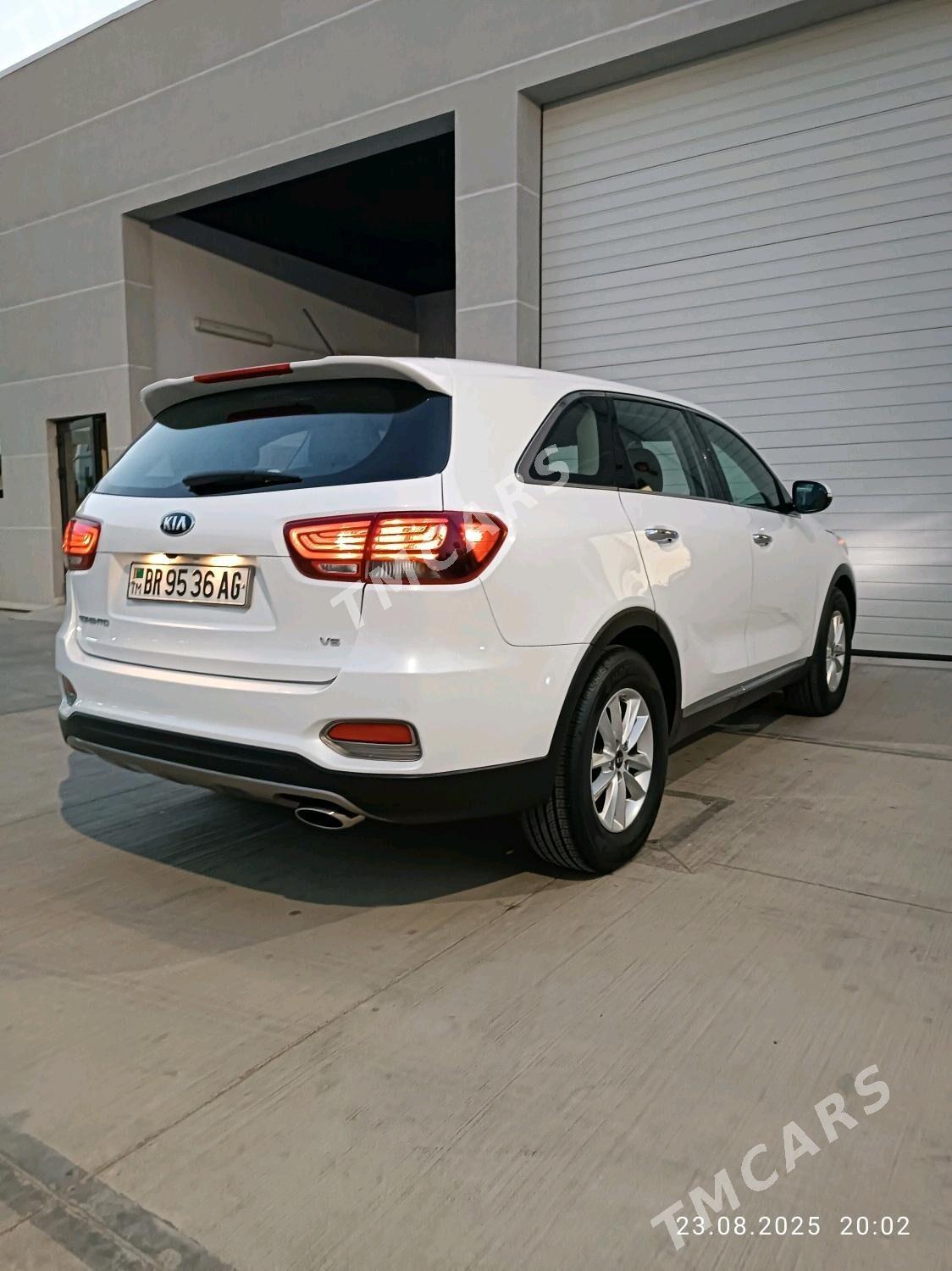 Kia Sorento 2019 - 355 000 TMT - Ашхабад - img 3