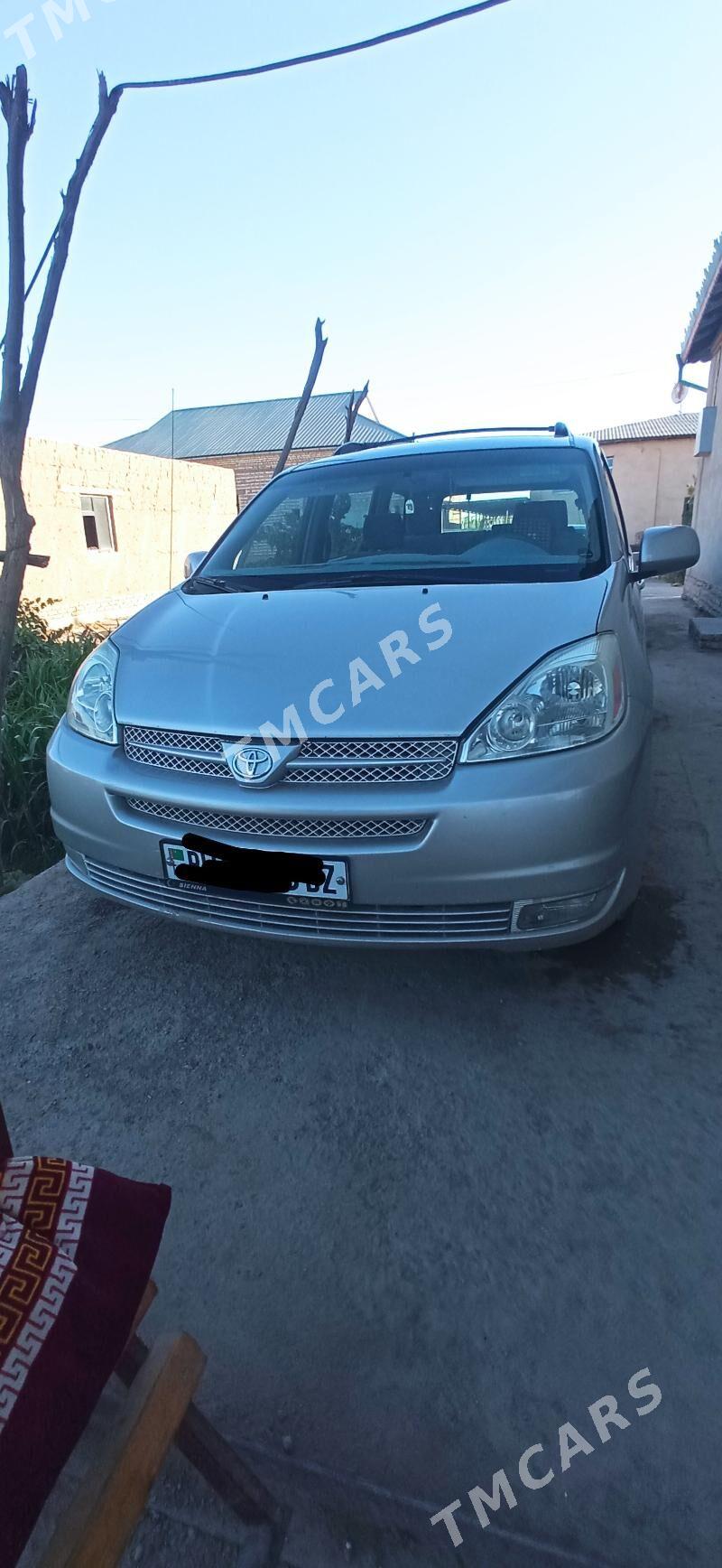 Toyota Sienna 2004 - 250 000 TMT - Akdepe - img 5
