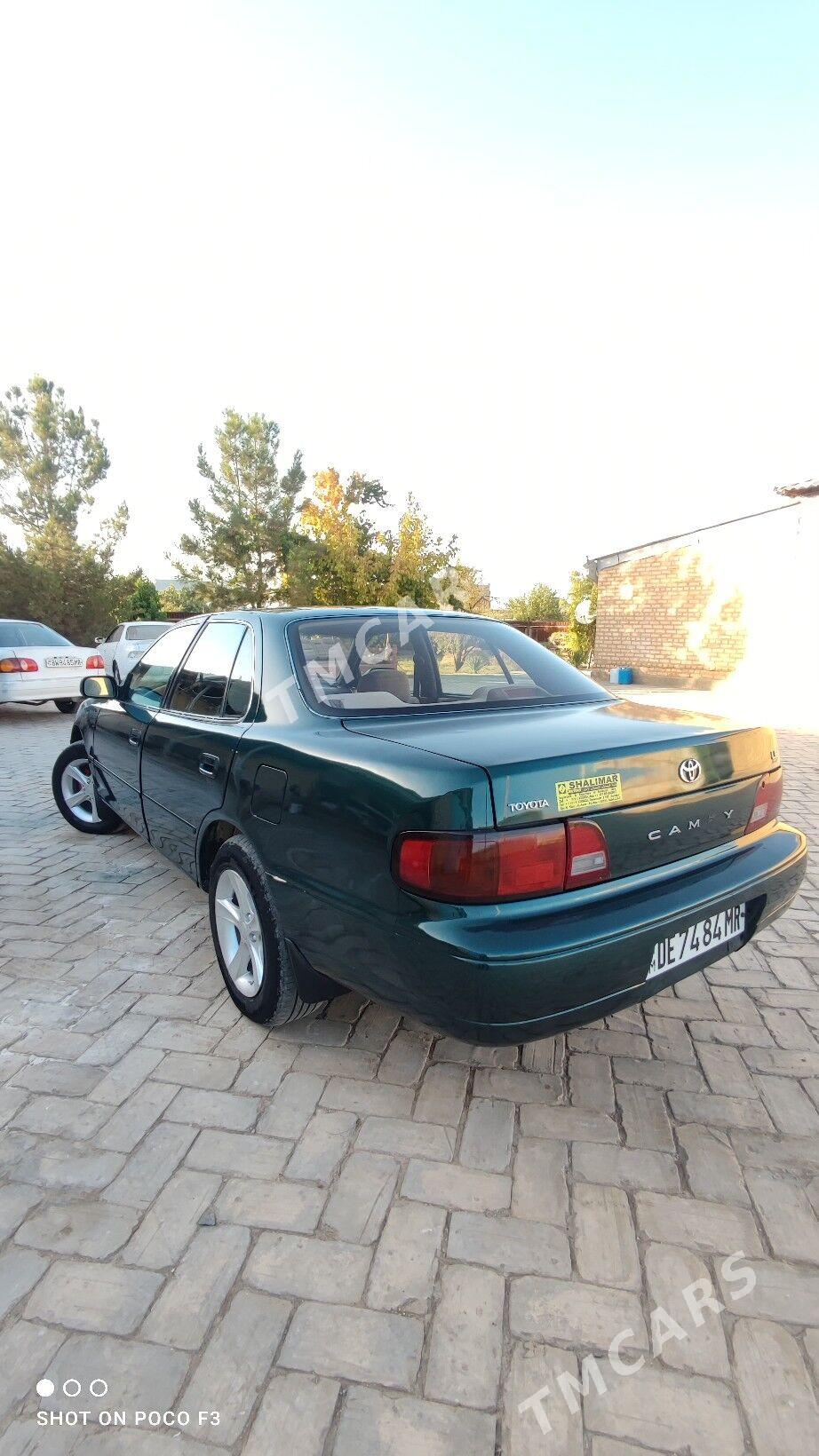 Toyota Camry 1995 - 83 000 TMT - Байрамали - img 2