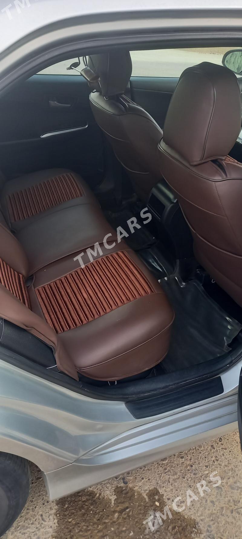 Toyota Camry 2014 - 230 000 TMT - Ашхабад - img 4