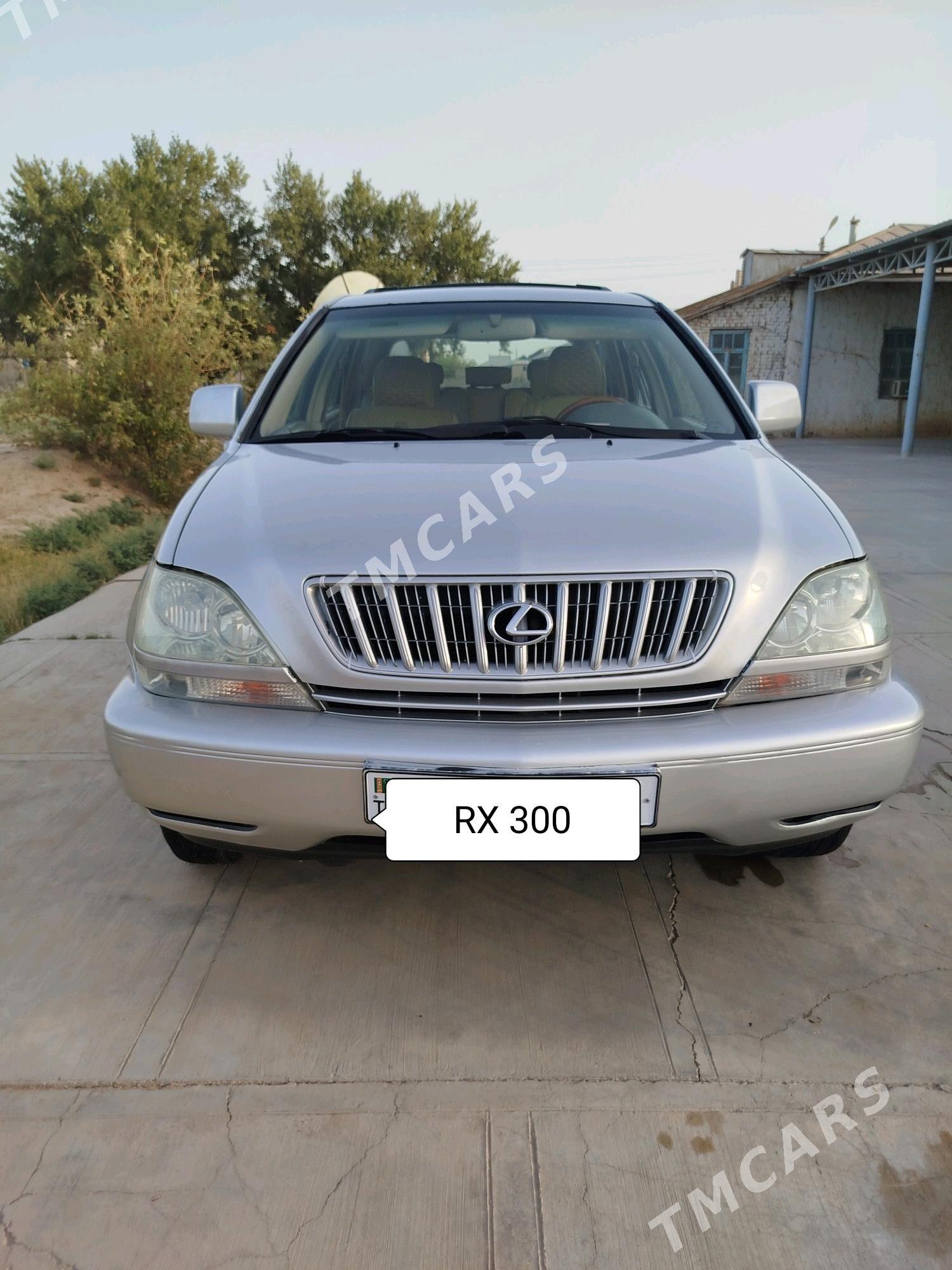 Lexus RX 300 2002 - 180 000 TMT - Серахс - img 3