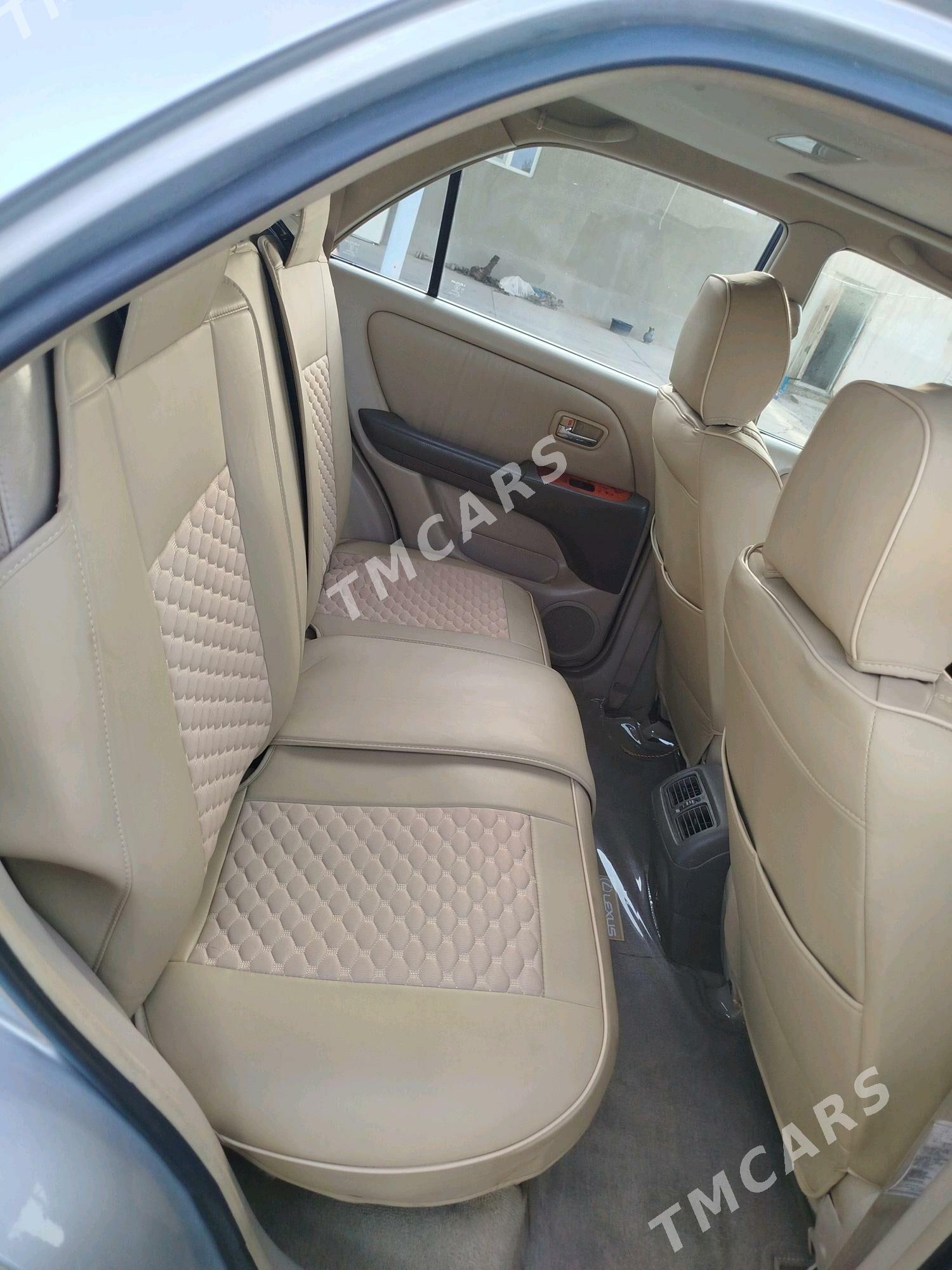 Lexus RX 300 2002 - 180 000 TMT - Серахс - img 8