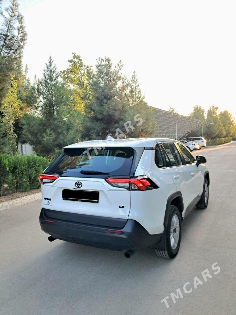 Toyota RAV4 2022 - 370 000 TMT - Бузмеин ГРЭС - img 4