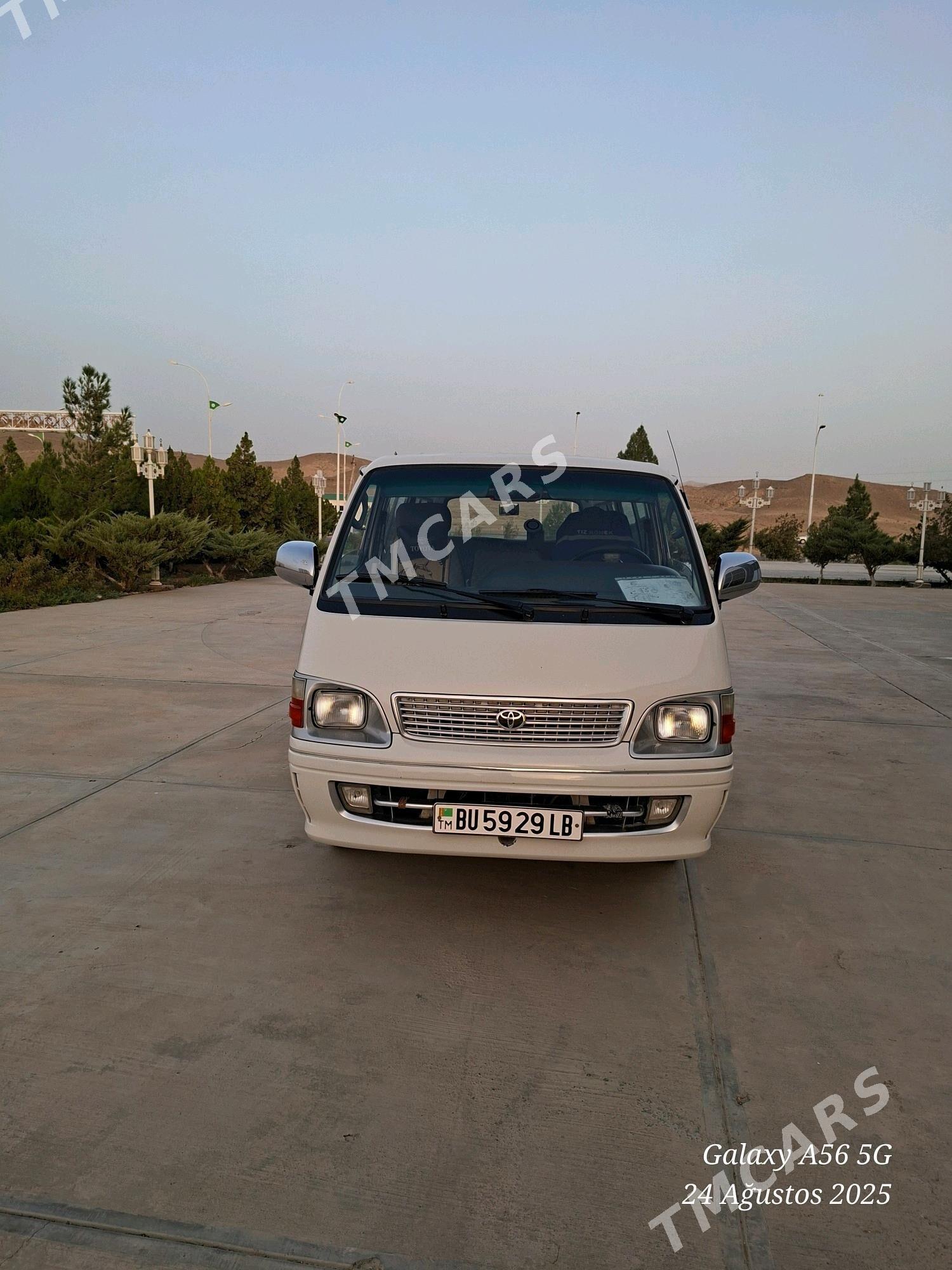 Toyota Hiace 2002 - 150 000 TMT - Köýtendag - img 4