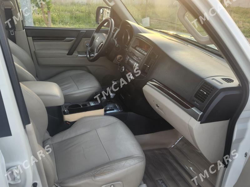 Mitsubishi Pajero 2012 - 240 000 TMT - Türkmenbaşy - img 7