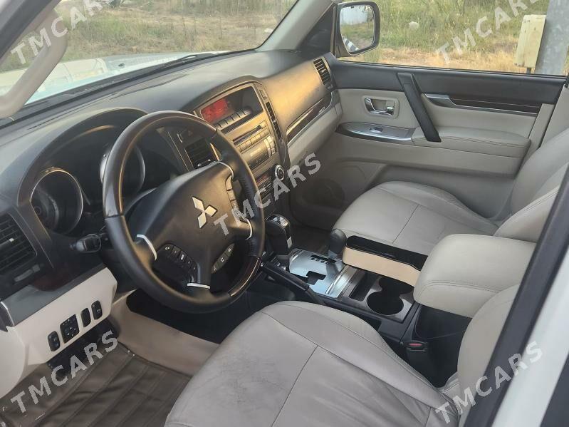 Mitsubishi Pajero 2012 - 240 000 TMT - Türkmenbaşy - img 9