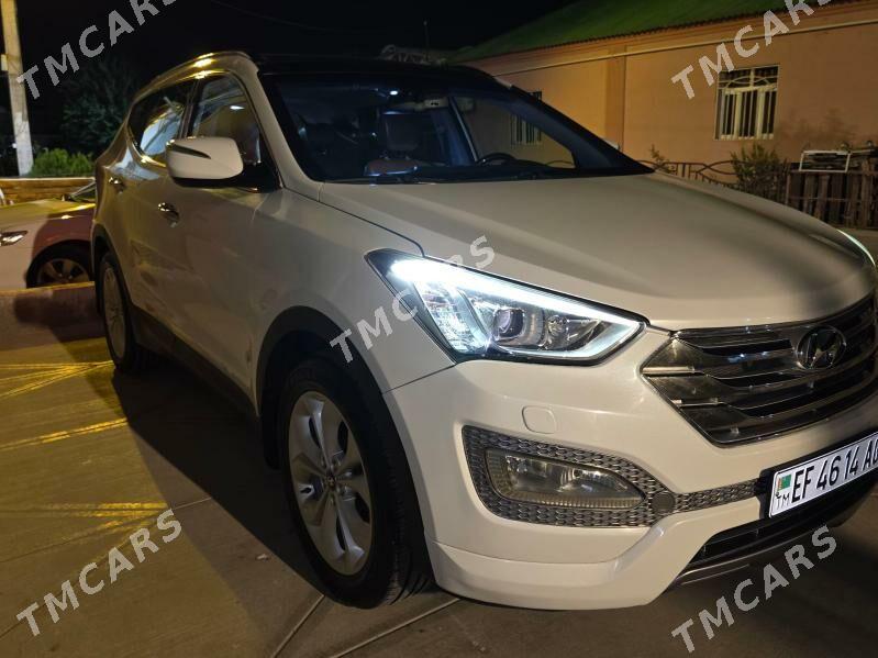 Hyundai Santa Fe 2013 - 244 000 TMT - Ашхабад - img 5