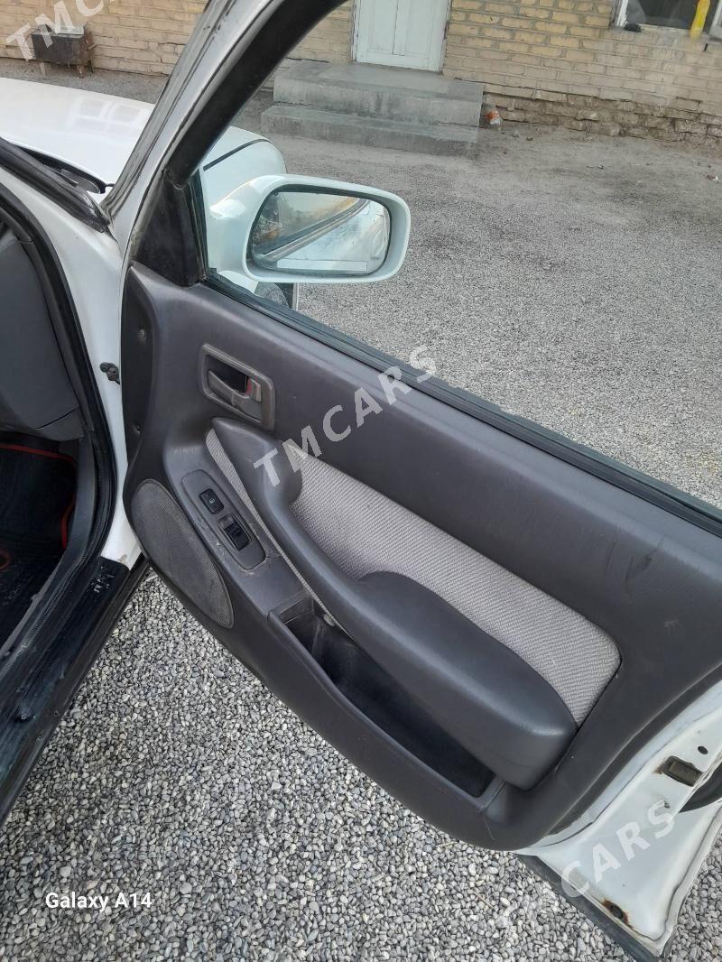 Toyota Camry 1995 - 80 000 TMT - Sakarçäge - img 4