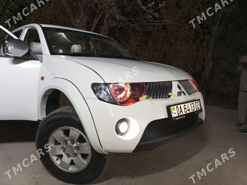 Mitsubishi L200 2008 - 145 000 TMT - Daşoguz - img 4