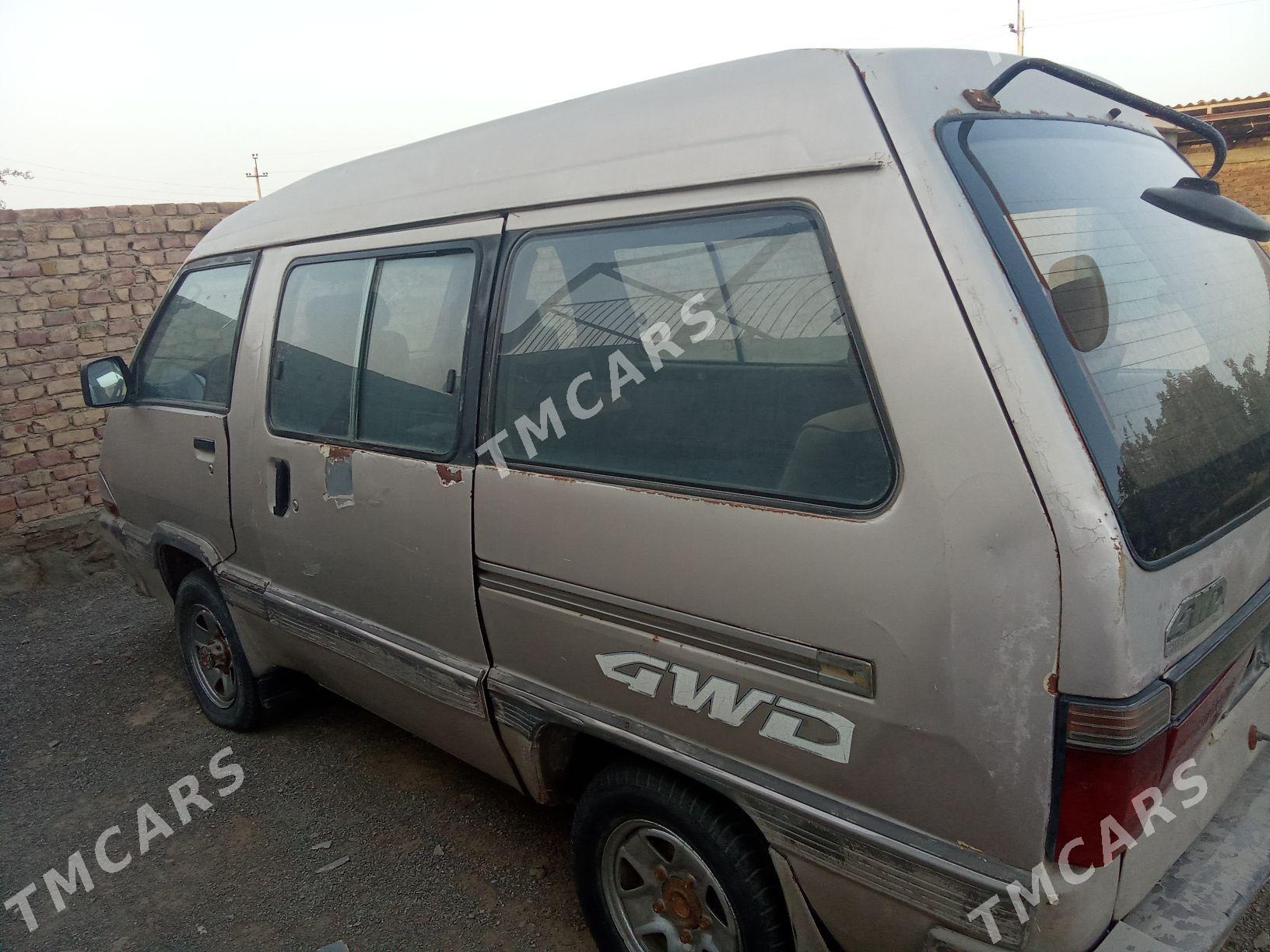 Toyota Town Ace 2004 - 15 000 TMT - Bereket - img 3