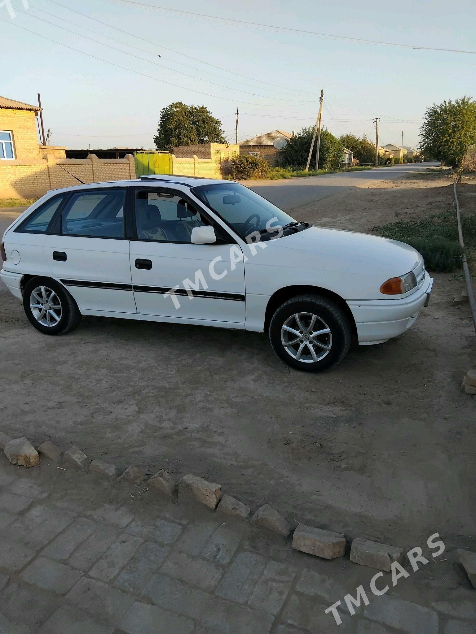 Opel Astra 1995 - 35 000 TMT - Бабадайхан - img 2