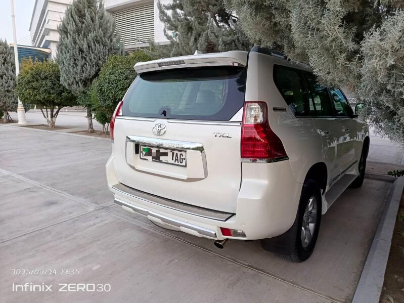 Toyota Land Cruiser Prado 2013 - 550 000 TMT - Aşgabat - img 11