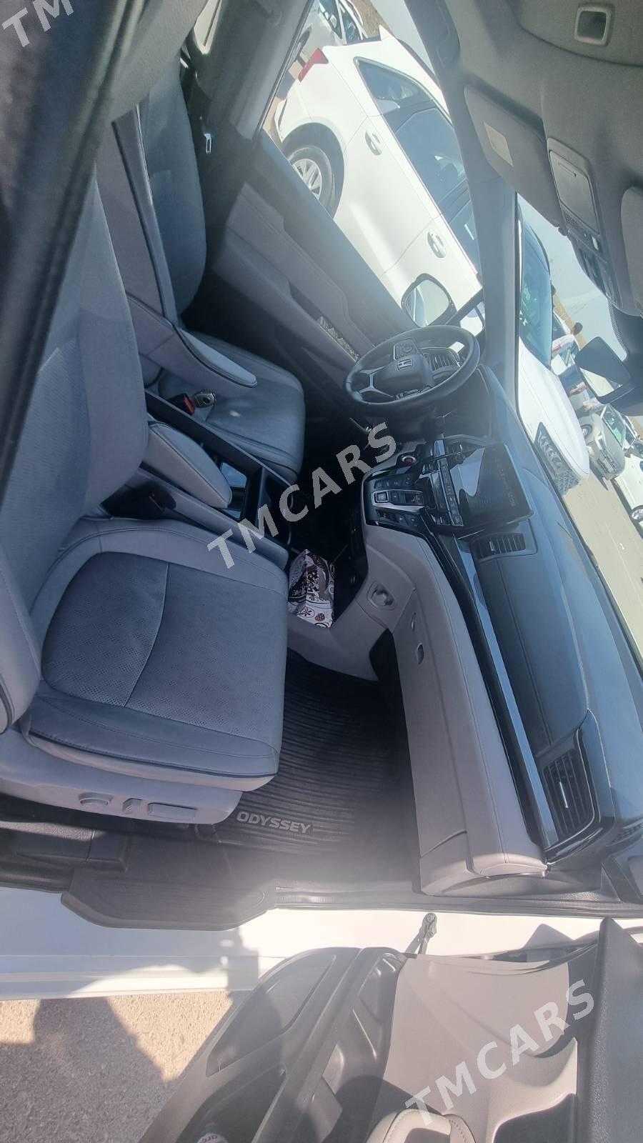 Honda Odyssey 2021 - 410 000 TMT - Ашхабад - img 3