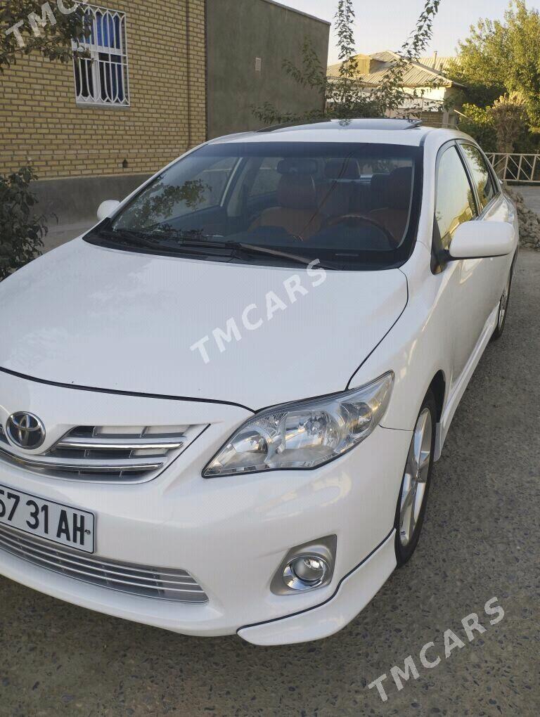 Toyota Corolla 2013 - 170 000 TMT - Теджен - img 3