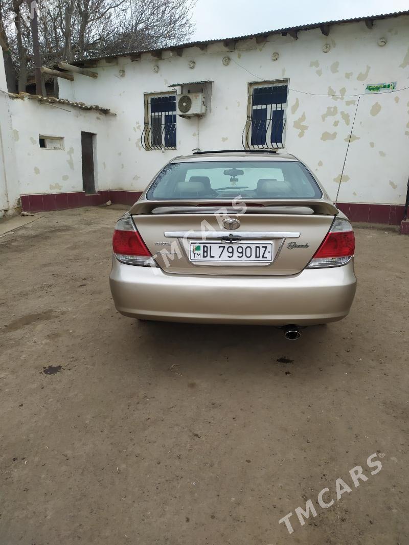 Toyota Camry 2002 - 190 000 TMT - Болдумсаз - img 9