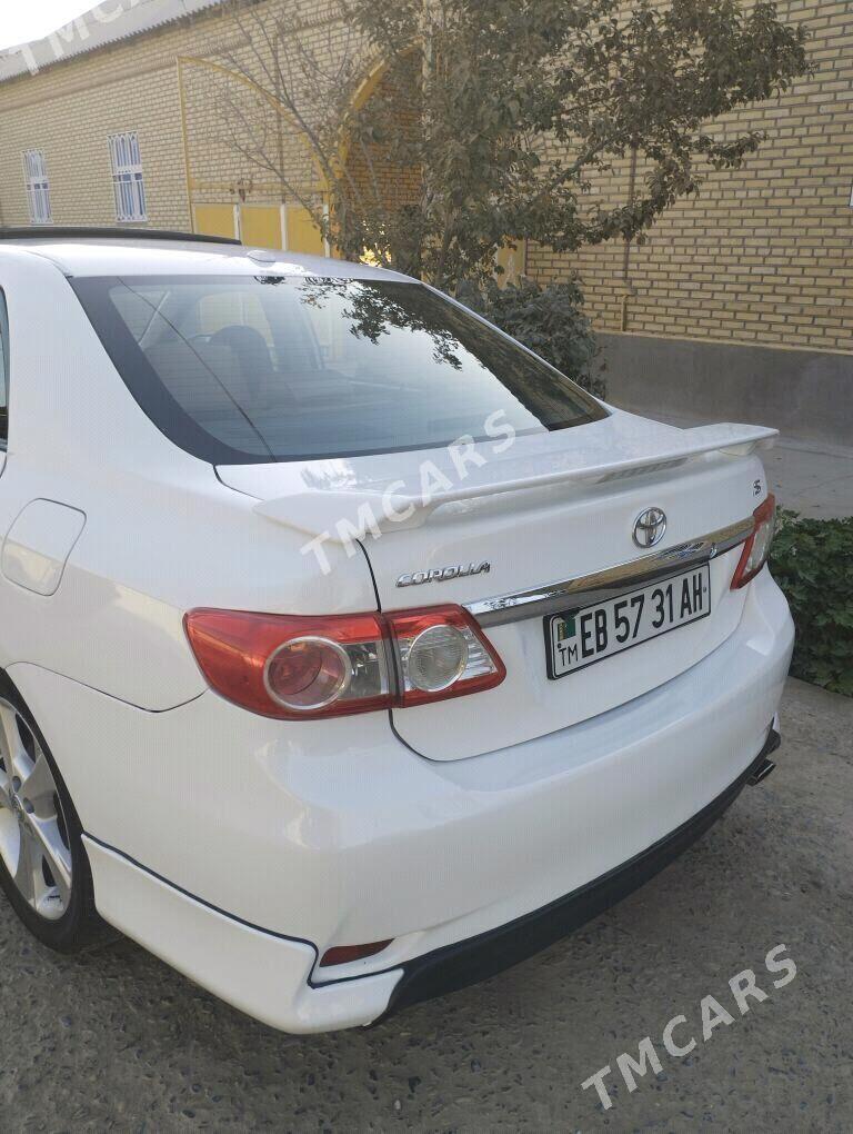 Toyota Corolla 2013 - 170 000 TMT - Теджен - img 5