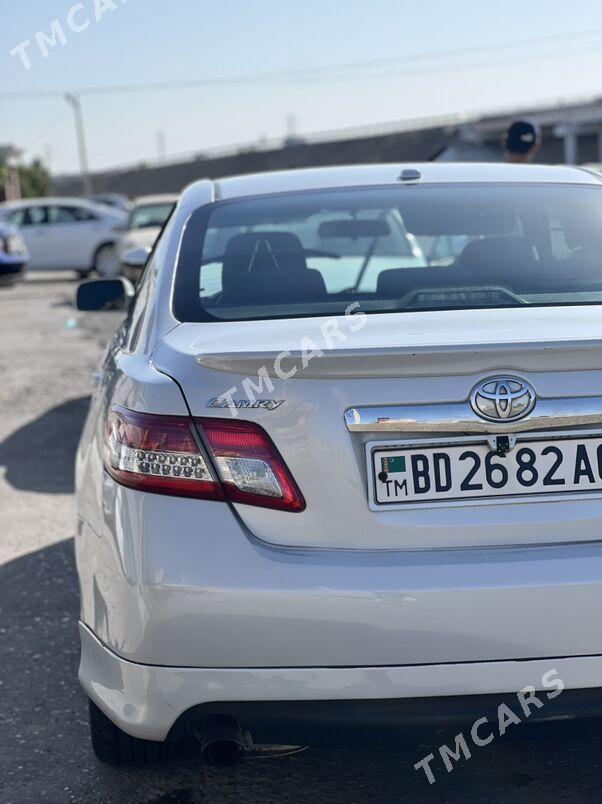 Toyota Camry 2008 - 180 000 TMT - 11 mkr - img 2