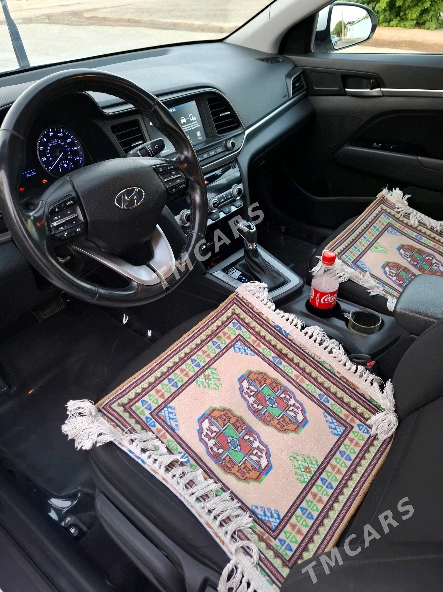 Hyundai Elantra 2019 - 253 000 TMT - Arçabil şaýoly - img 5