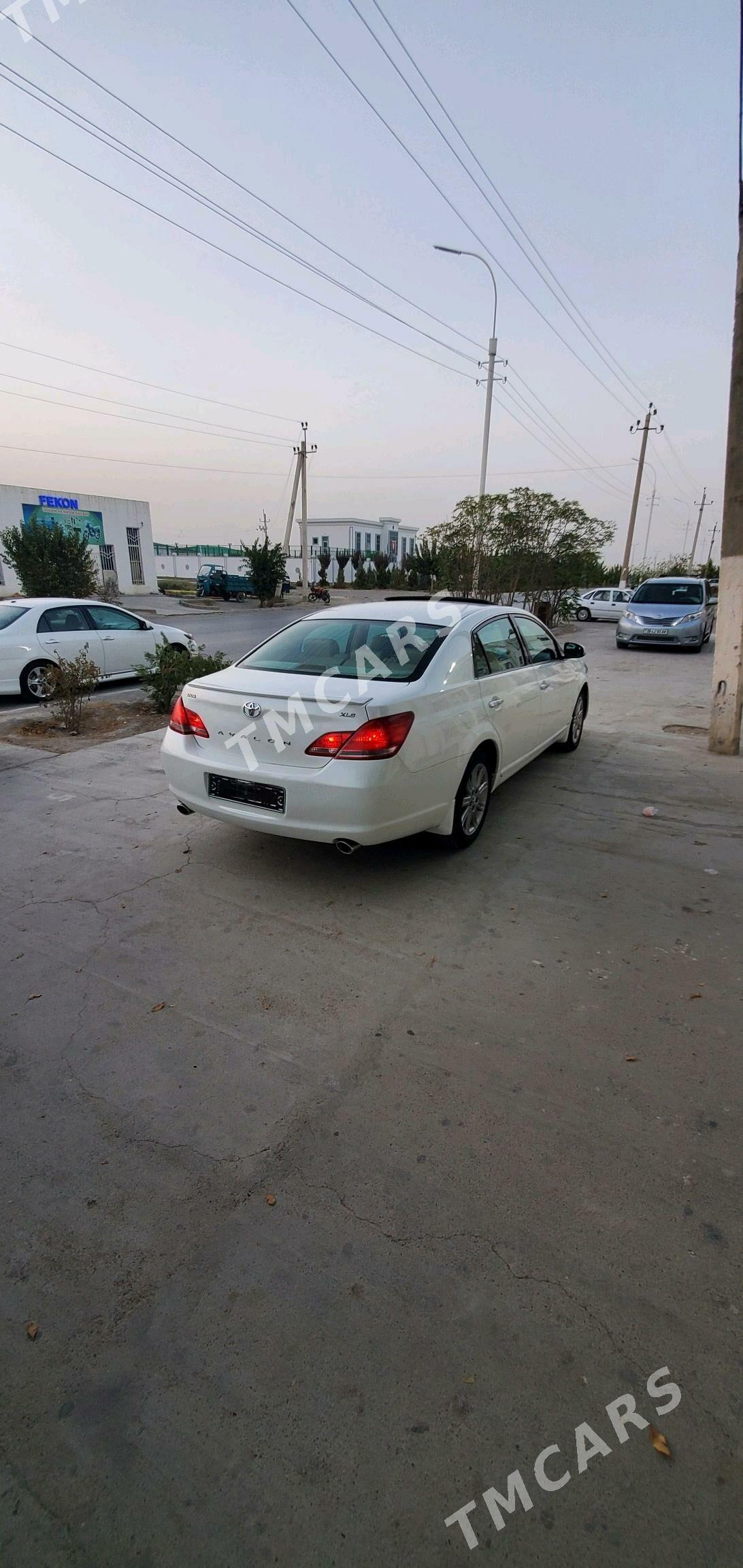 Toyota Avalon 2005 - 155 000 TMT - Бахарден - img 3