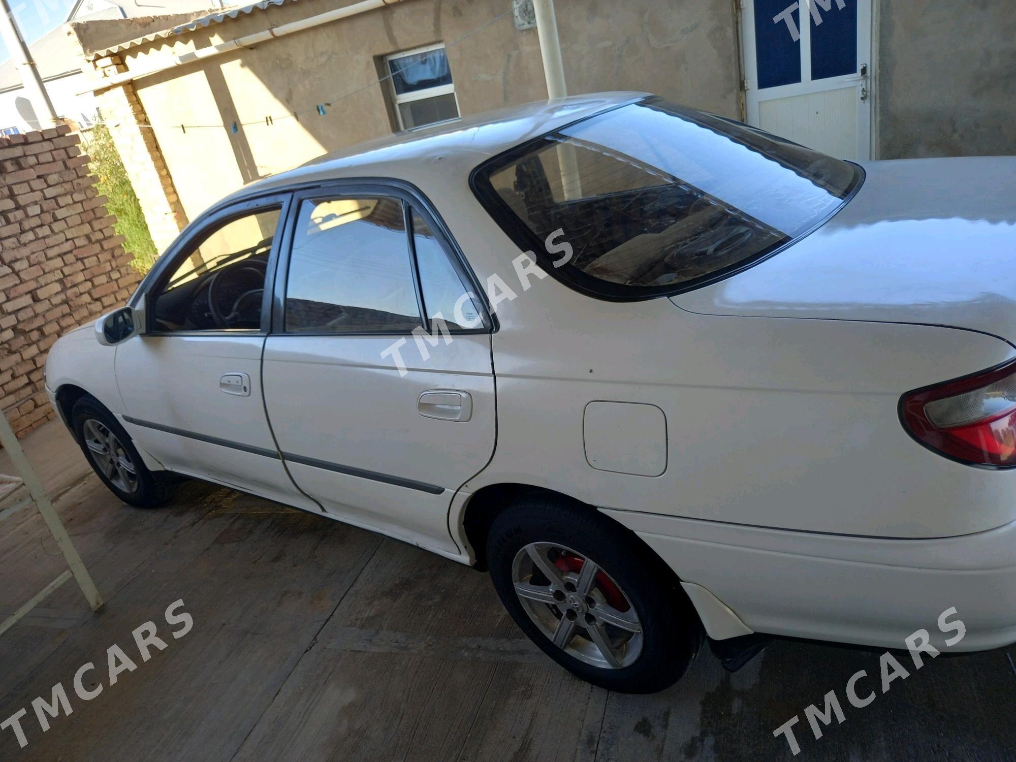 Toyota Carina 1994 - 45 000 TMT - Ýolöten - img 3