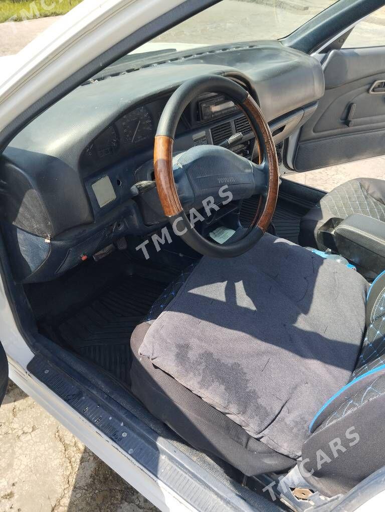 Toyota Corolla 1993 - 150 000 TMT - Векильбазар - img 1