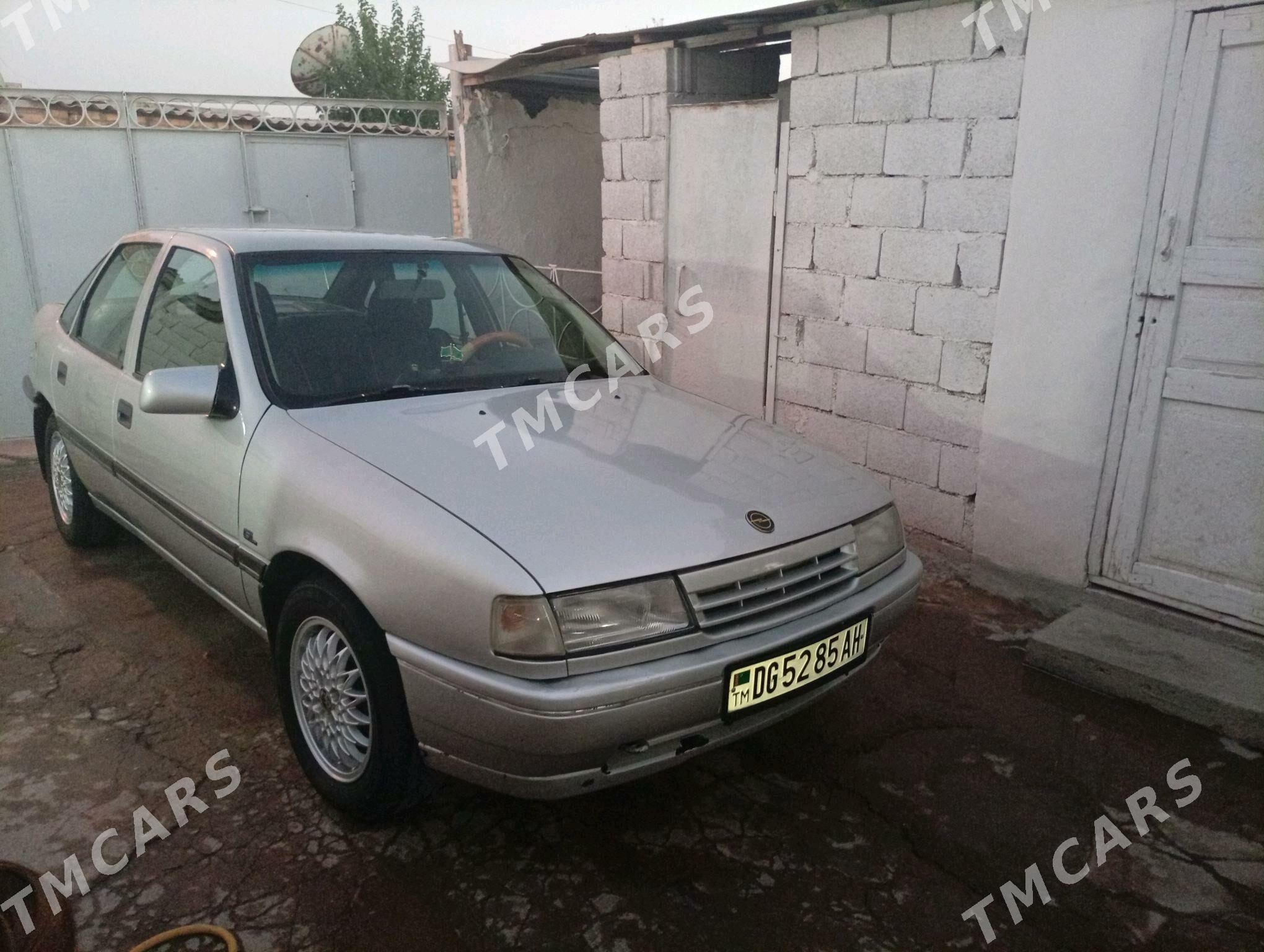 Opel Vectra 1993 - 45 000 TMT - Теджен - img 2