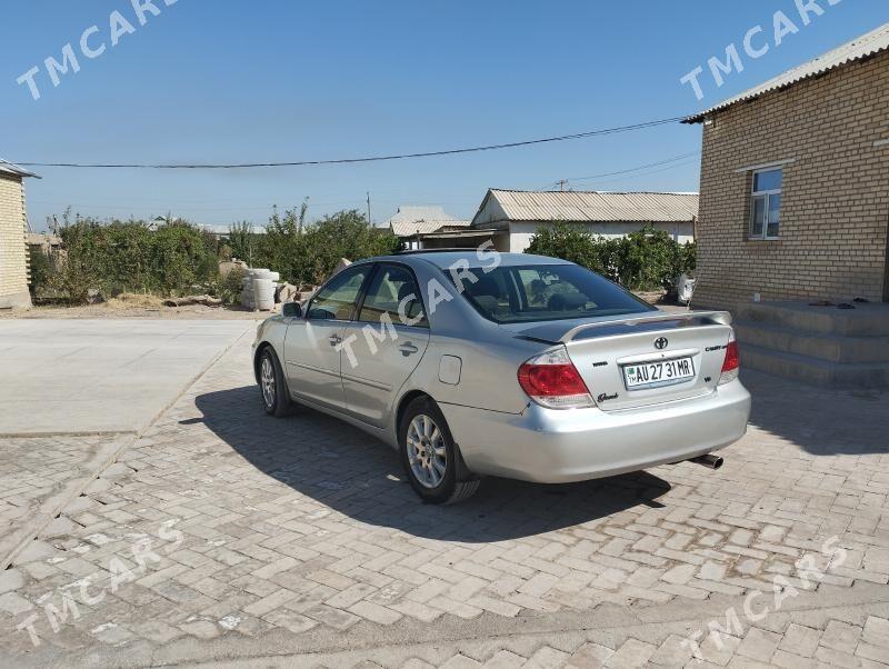 Toyota Camry 2004 - 175 000 TMT - Baýramaly - img 5