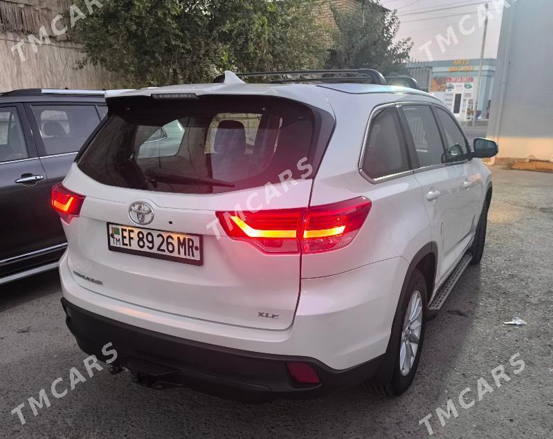 Toyota Highlander 2017 - 450 000 TMT - Мары - img 8