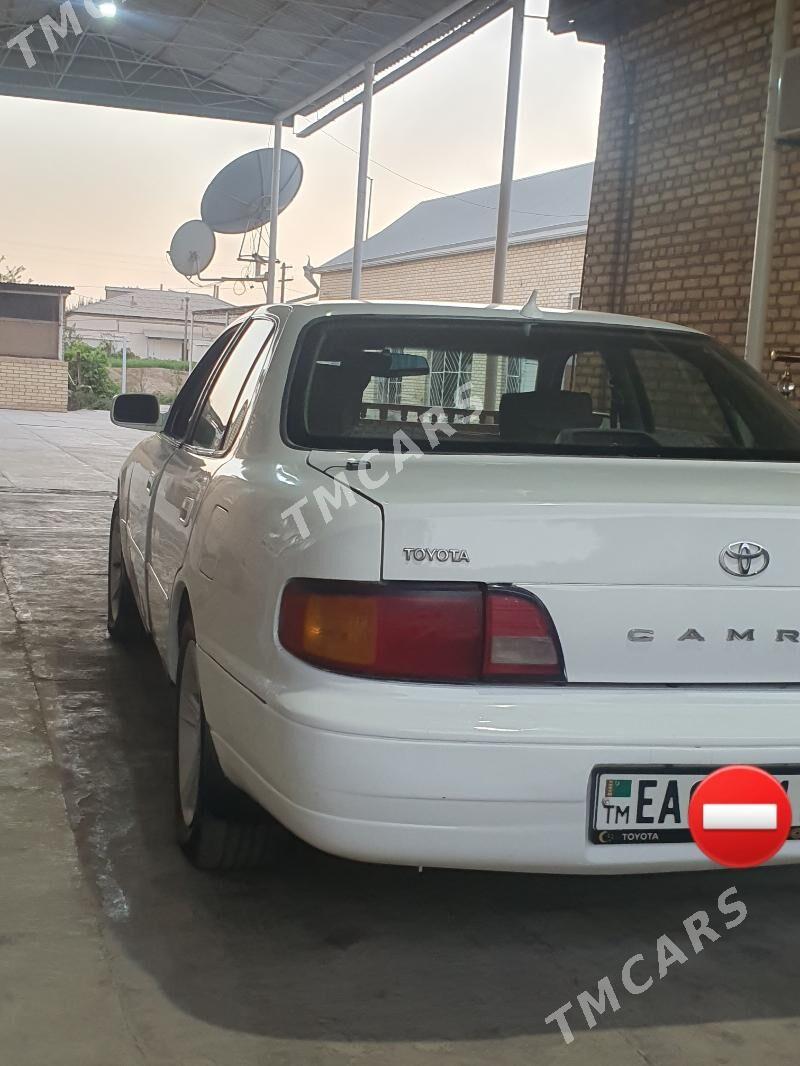 Toyota Camry 1995 - 75 000 TMT - Мары - img 1