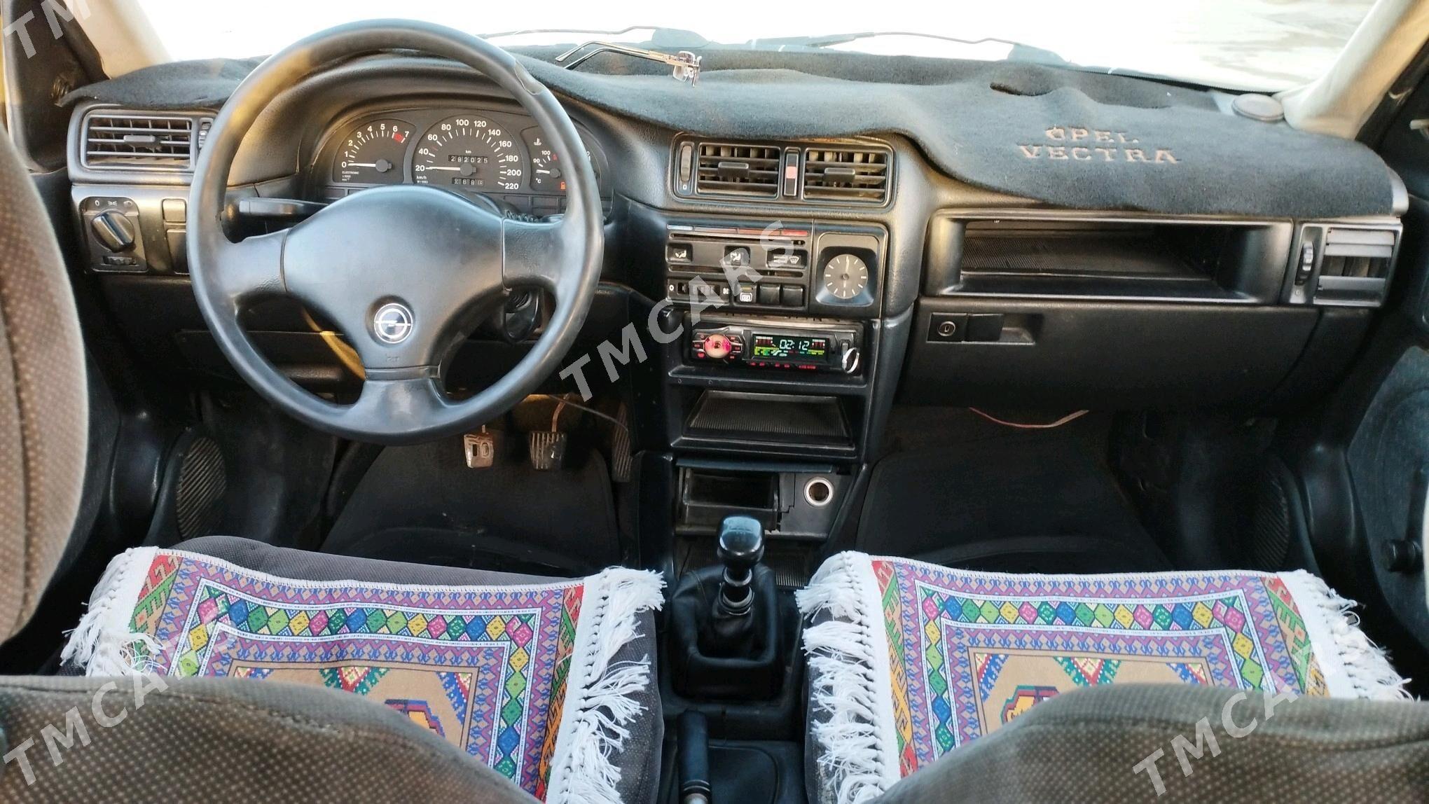 Opel Vectra 1992 - 22 000 TMT - Мары - img 4