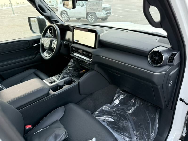 Toyota Land Cruiser Prado 2025 - 1 317 000 TMT - Aşgabat - img 10