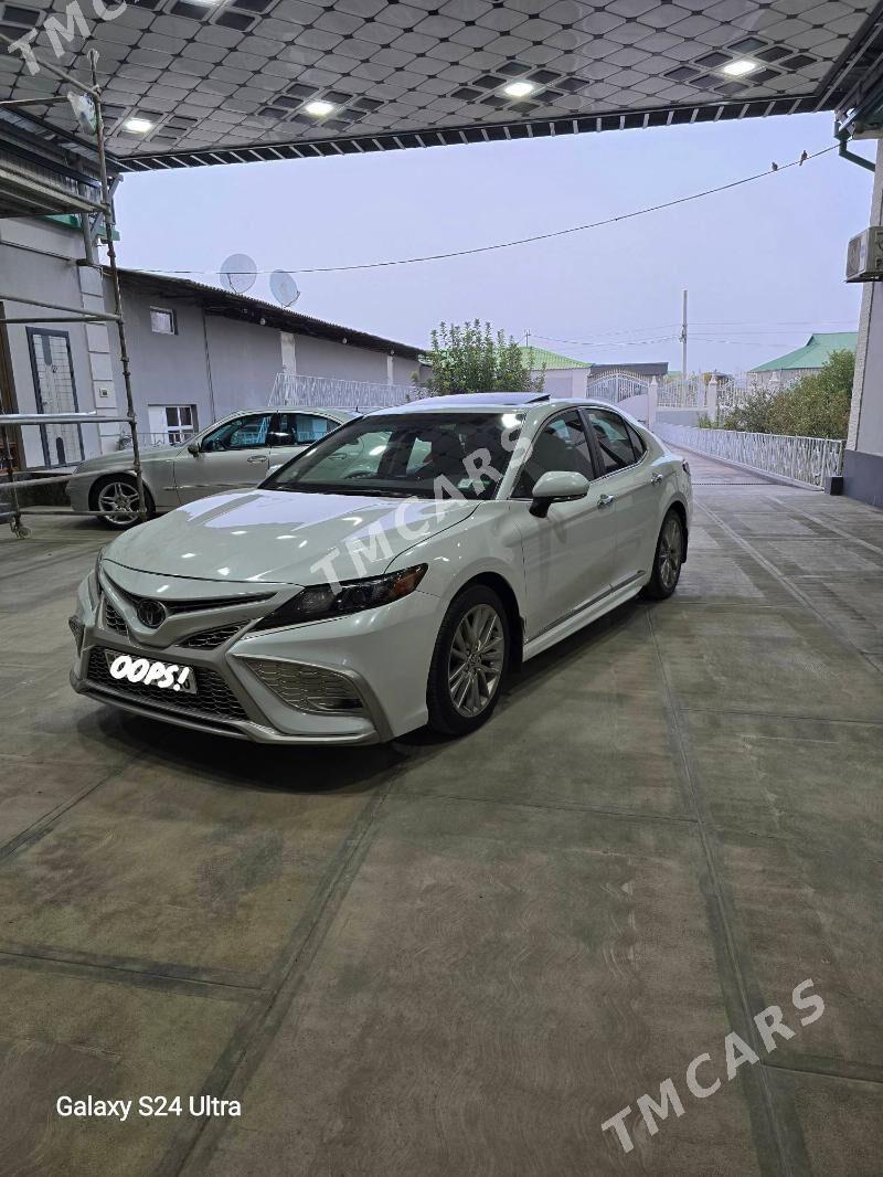 Toyota Camry 2022 - 345 000 TMT - Ашхабад - img 2