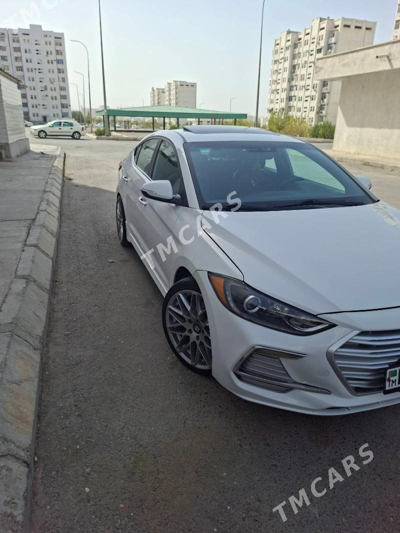 Hyundai Elantra 2018 - 238 000 TMT - Parahat 7 - img 5