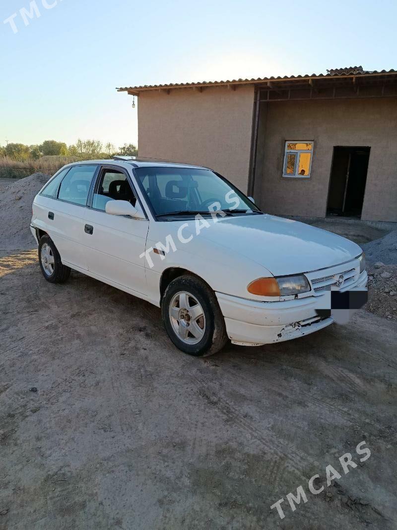 Opel Astra 1993 - 32 000 TMT - етр. Туркменбаши - img 2