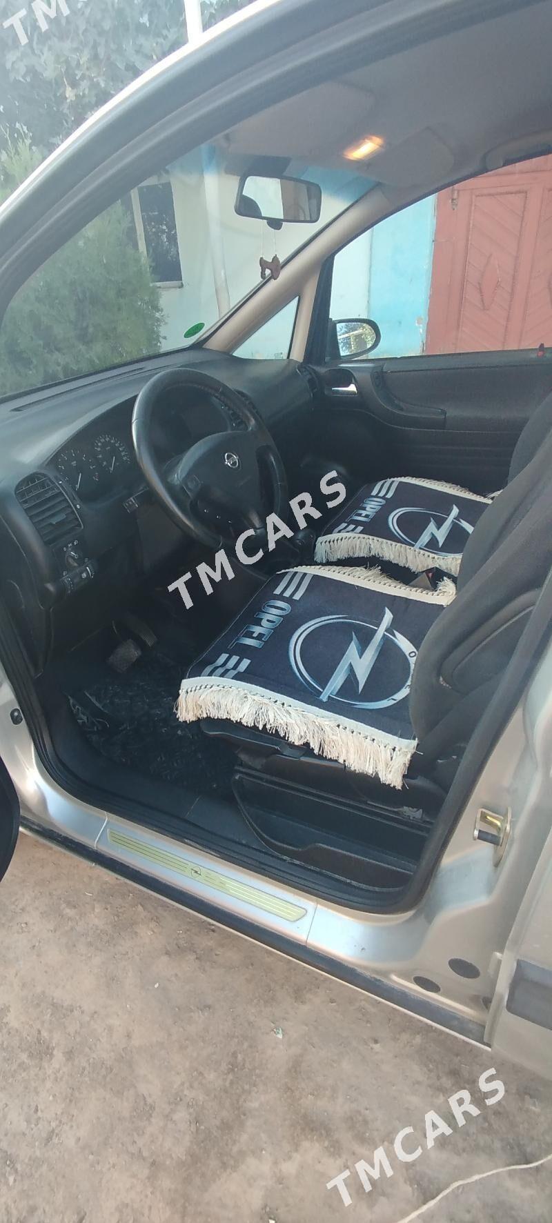 Opel Zafira 2001 - 105 000 TMT - Дашогуз - img 3
