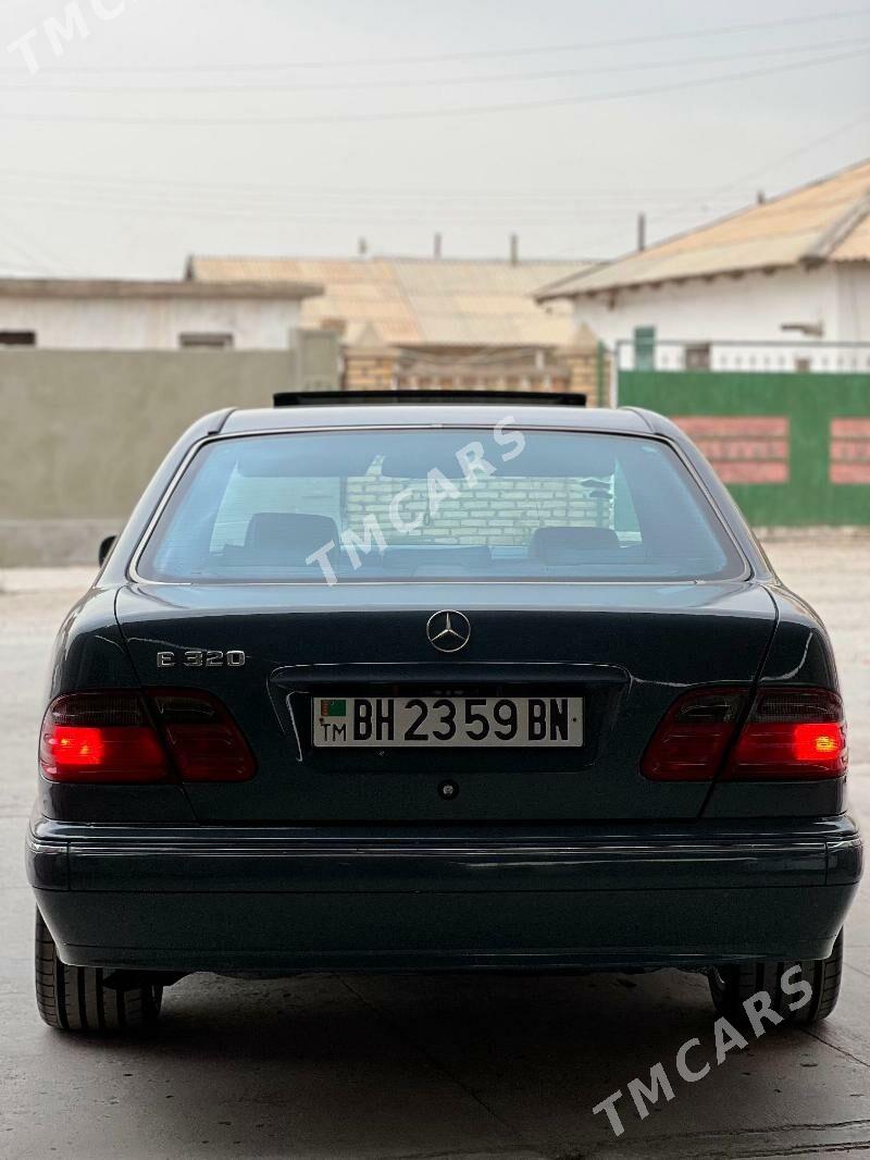 Mercedes-Benz E320 1998 - 96 000 TMT - Balkanabat - img 2