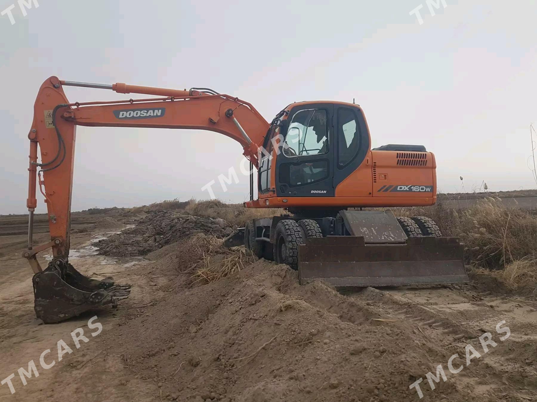 JCB 3CX Compact 2014 - 1 100 000 TMT - Дянев - img 2