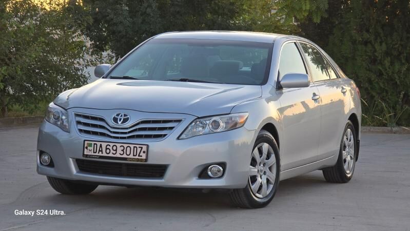 Toyota Camry 2010 - 210 000 TMT - Дашогуз - img 7