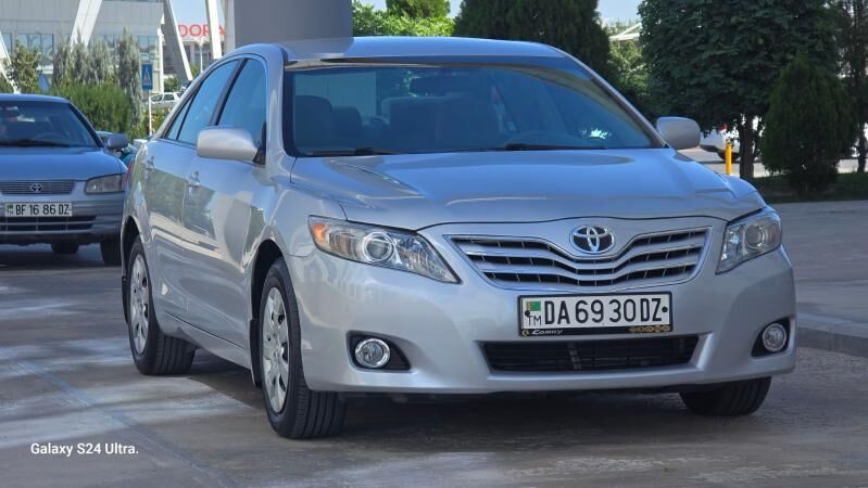 Toyota Camry 2010 - 210 000 TMT - Дашогуз - img 5