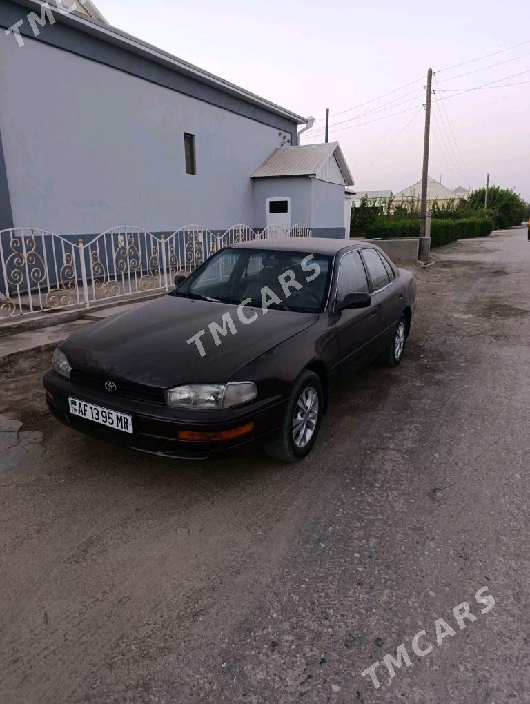 Toyota Camry 1993 - 79 000 TMT - Türkmengala - img 2