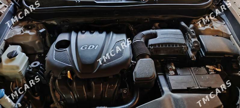 Hyundai Sonata 2010 - 150 000 TMT - Губадаг - img 5