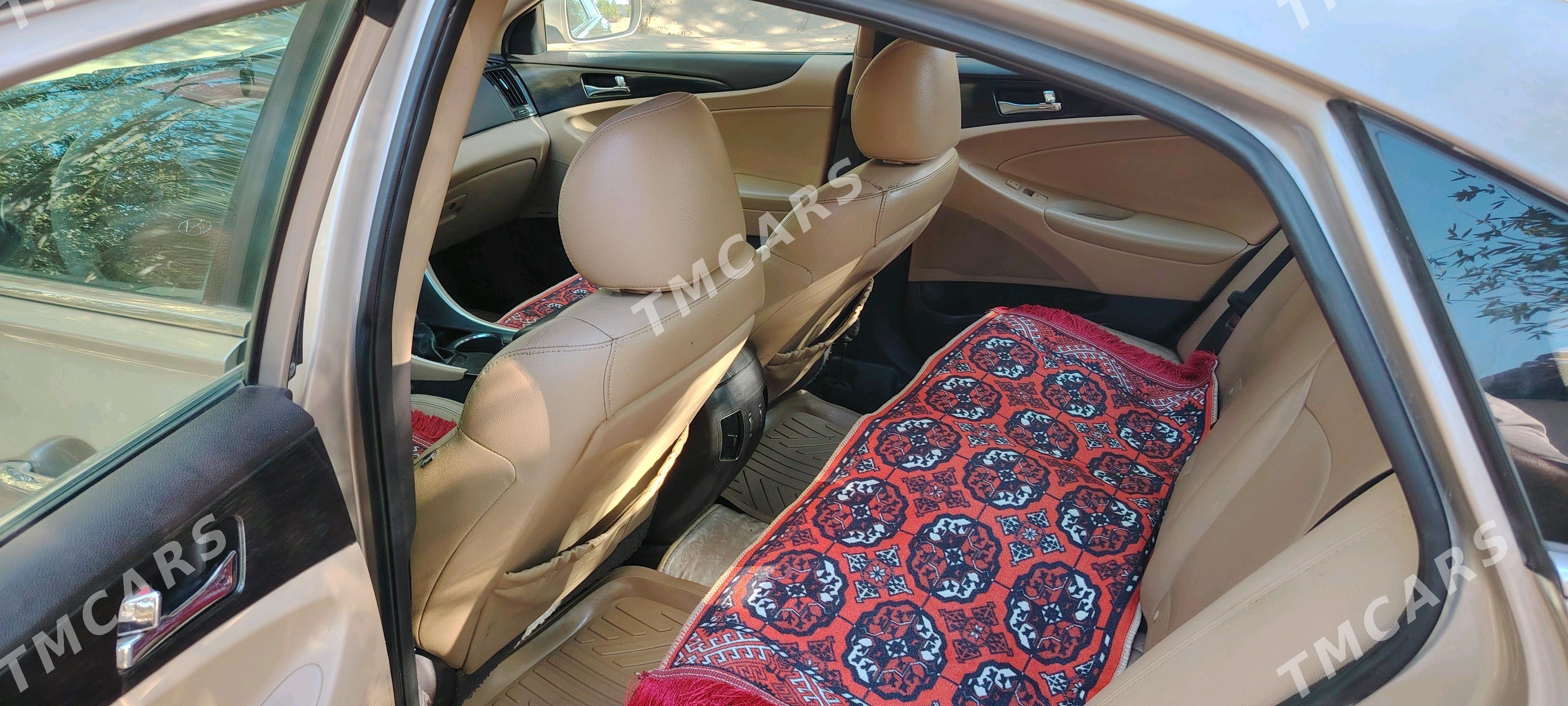 Hyundai Sonata 2010 - 150 000 TMT - Губадаг - img 8
